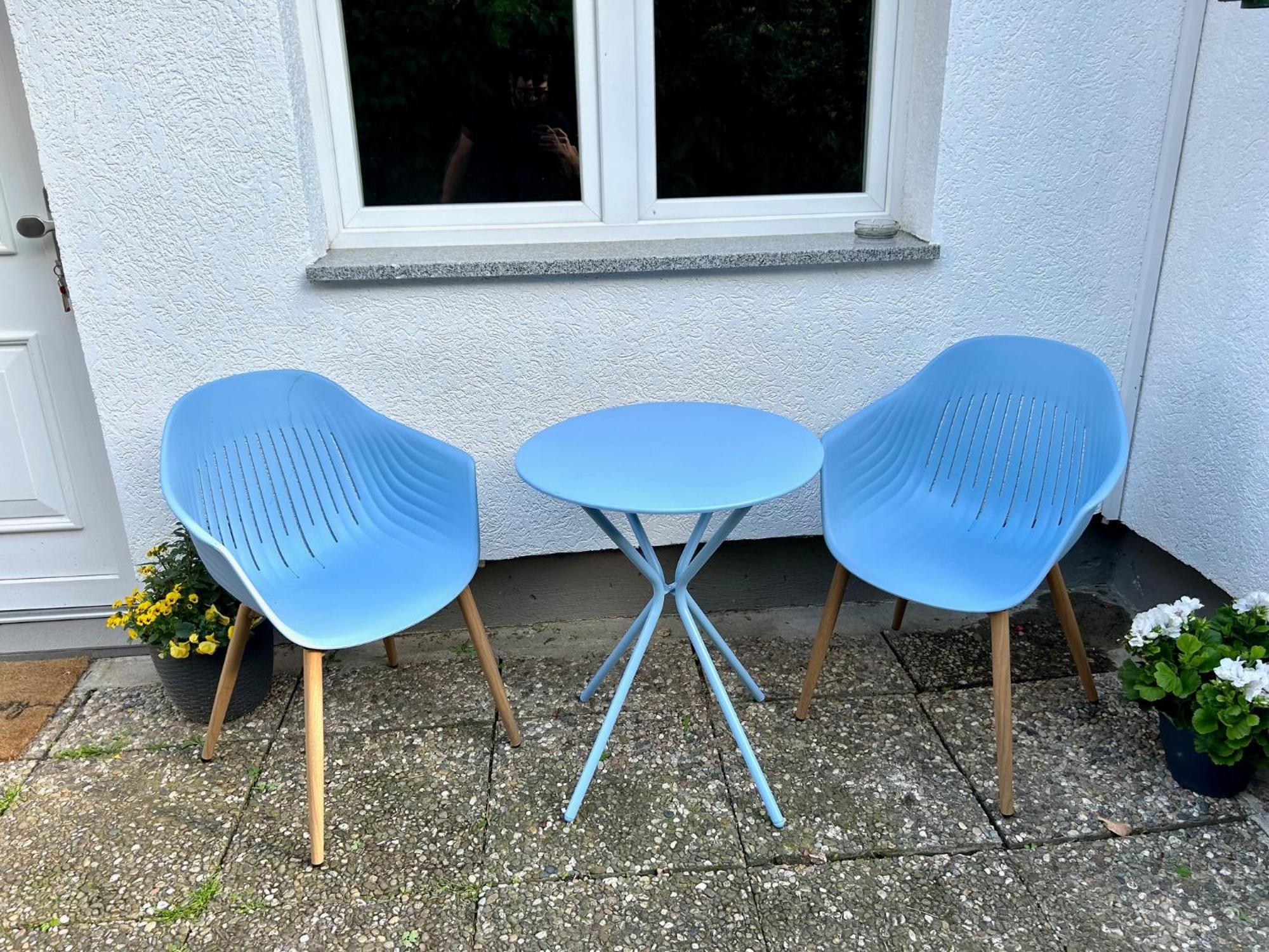 Mini Mit Garten Und Kueche Ilbenstadt