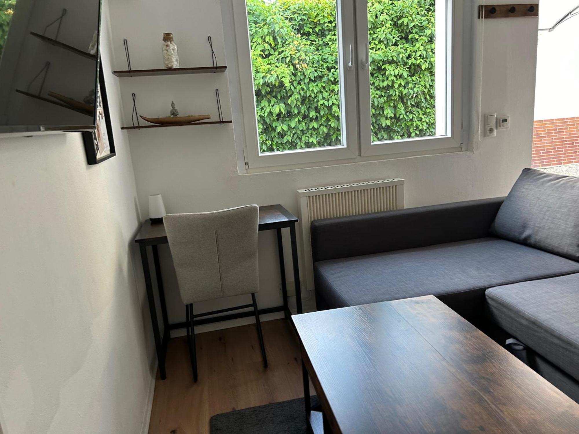 Apartment Mini Mit Garten Und Kueche